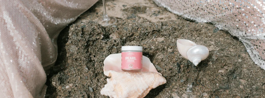 Transition Your Skin This Season: How Pearl Powder Boosts Radiance and Balance