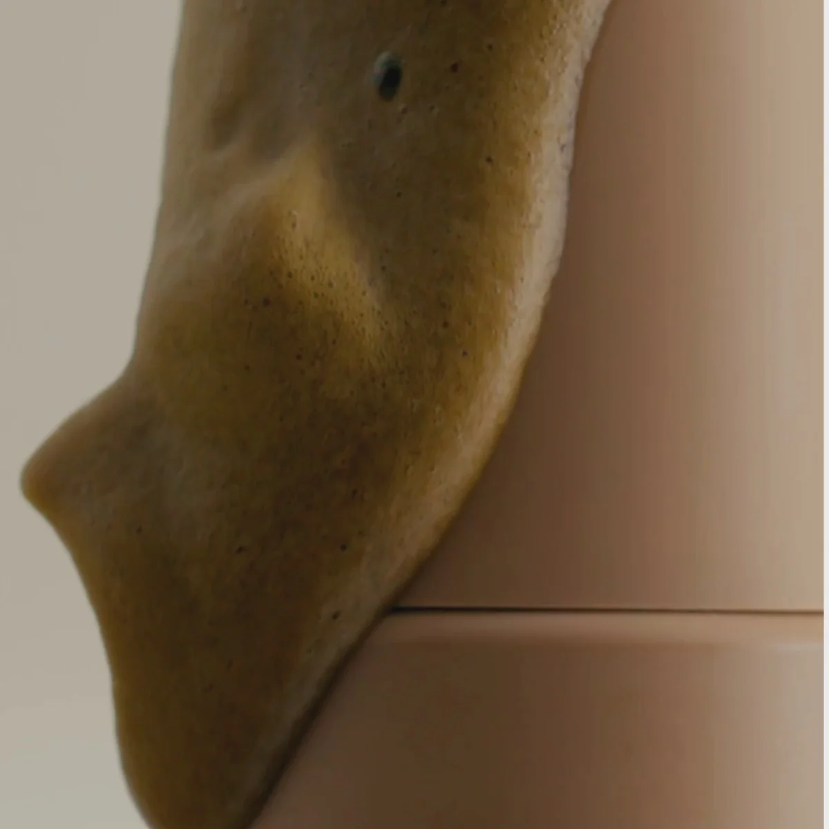 Nuda Self Tanning Mousse Dark Video 1