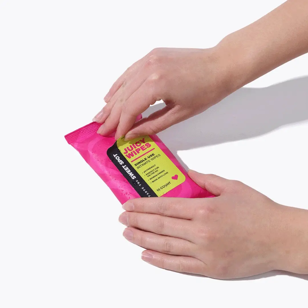 pH-Balanced Intimate Wipes | Flushable & Aloe
